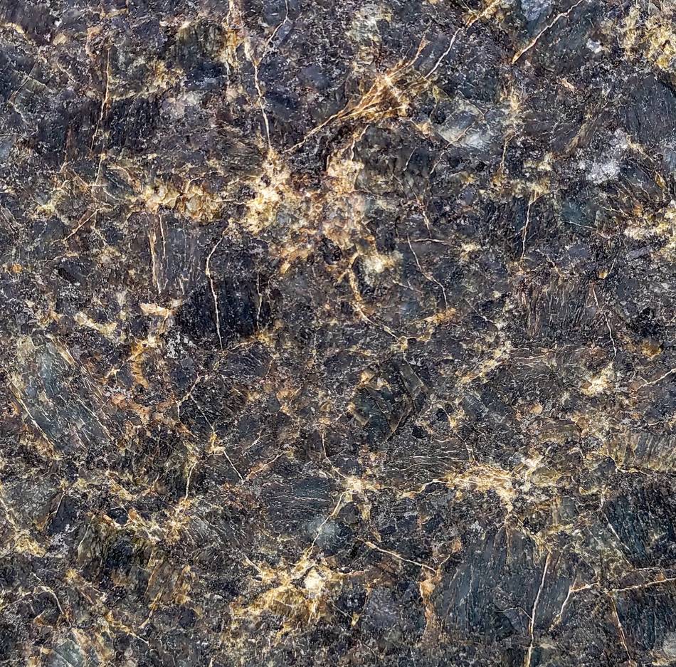 Zielony granit ze złotymi żyłkami Green Gold