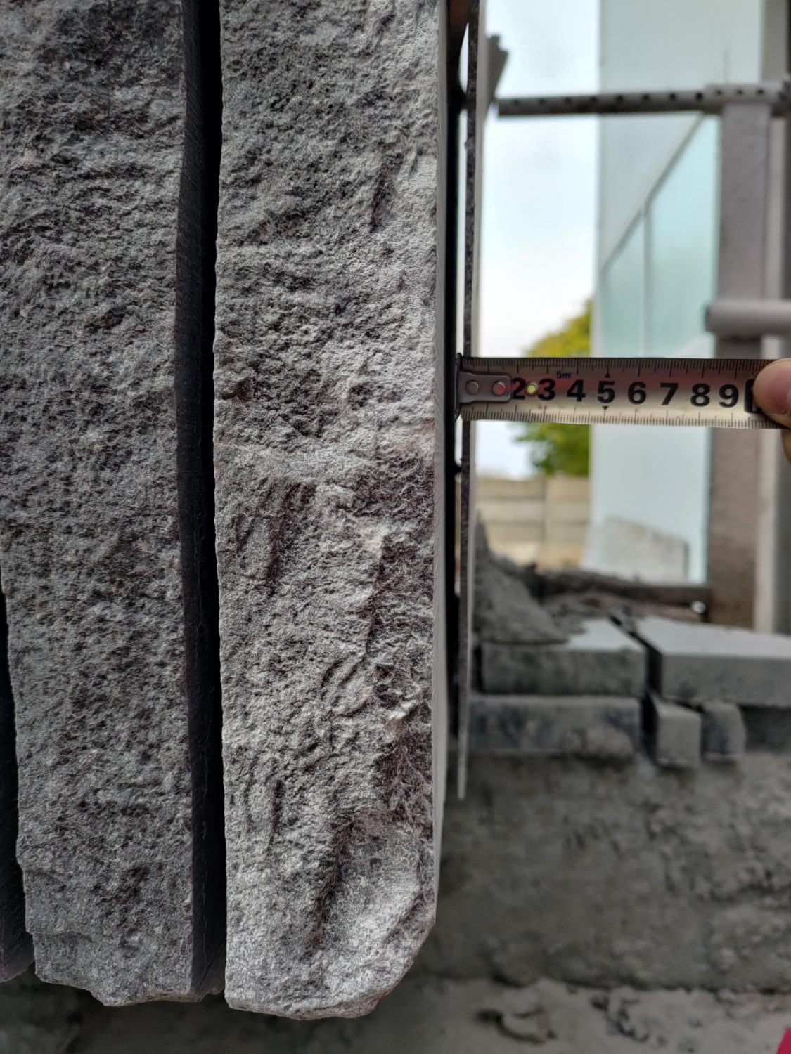 Pocięty na płyty blok granitowy Impala